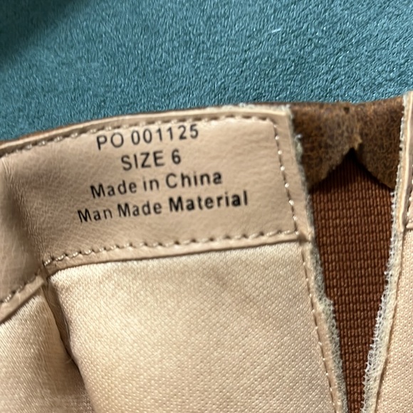 Leather boots - Picture 4 of 4